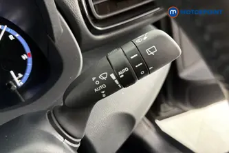 Toyota Yaris Cross Design Automatic Petrol-Electric Hybrid Estate - Stock Number (1679887) - 6th supplementary image