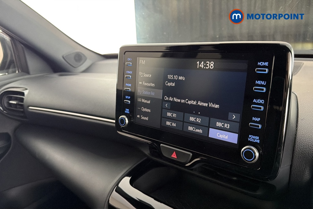 Toyota Yaris Cross Design Automatic Petrol-Electric Hybrid Estate - Stock Number (1679887) - 8th supplementary image