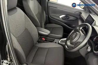 Toyota Yaris Cross Design Automatic Petrol-Electric Hybrid Estate - Stock Number (1679887) - 22nd supplementary image