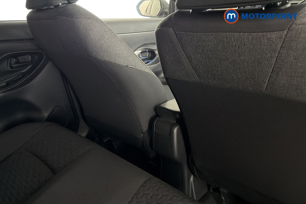 Toyota Yaris Cross Design Automatic Petrol-Electric Hybrid Estate - Stock Number (1679887) - 28th supplementary image