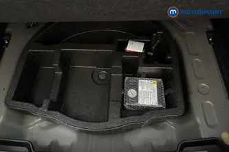 Toyota Yaris Cross Design Automatic Petrol-Electric Hybrid Estate - Stock Number (1679887) - 33rd supplementary image