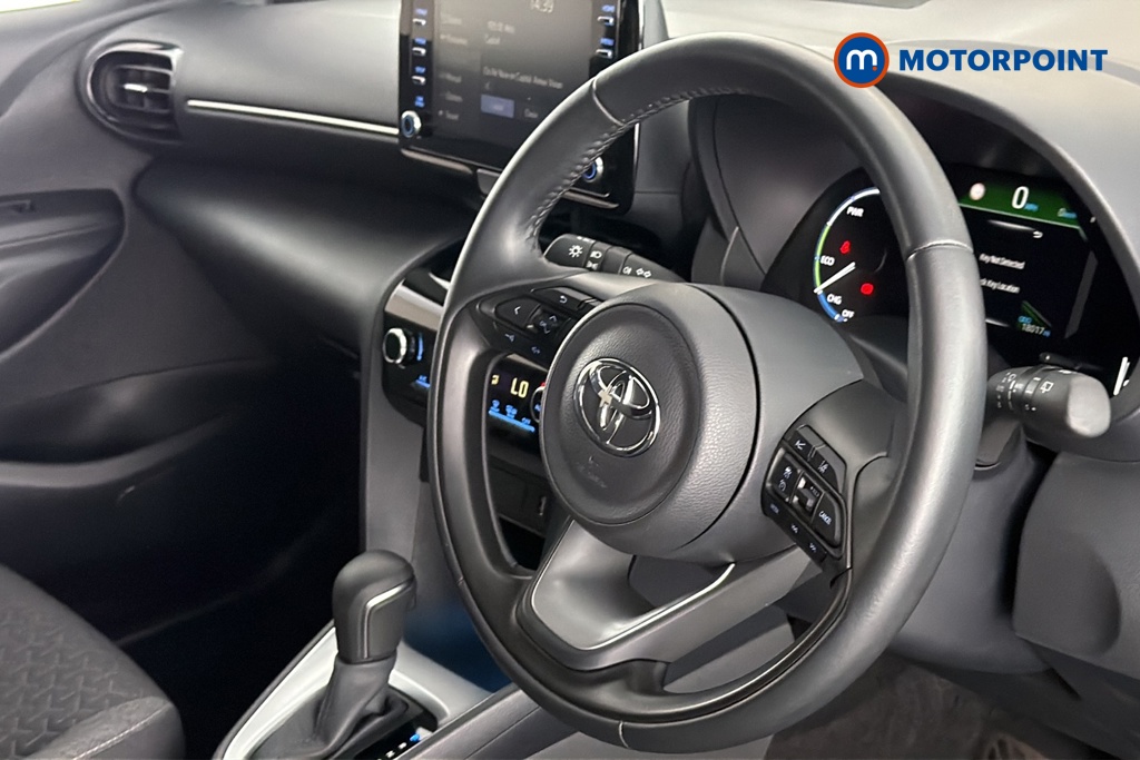 Toyota Yaris Cross Design Automatic Petrol-Electric Hybrid Estate - Stock Number (1679887) - 48th supplementary image