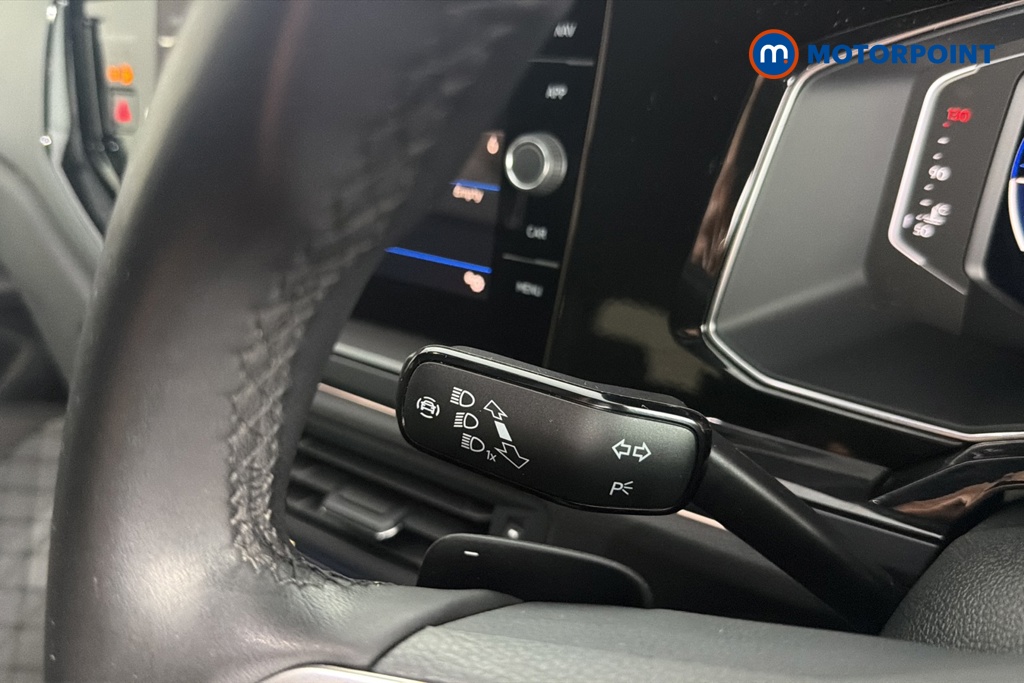 Volkswagen Polo R-Line Automatic Petrol Hatchback - Stock Number (1680206) - 5th supplementary image