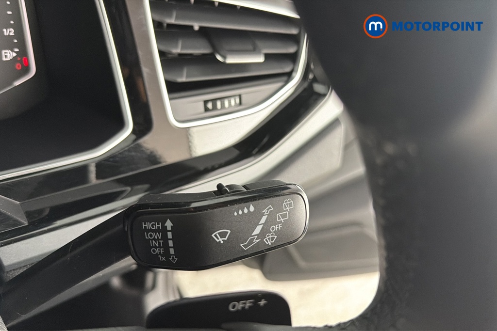 Volkswagen Polo R-Line Automatic Petrol Hatchback - Stock Number (1680206) - 6th supplementary image