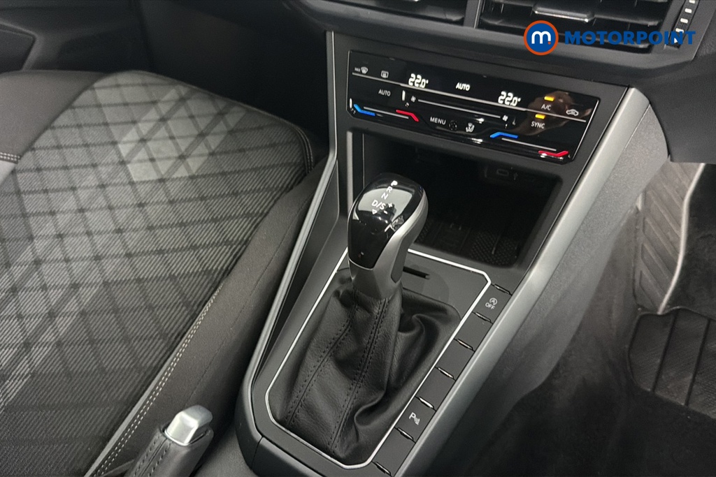Volkswagen Polo R-Line Automatic Petrol Hatchback - Stock Number (1680206) - 15th supplementary image