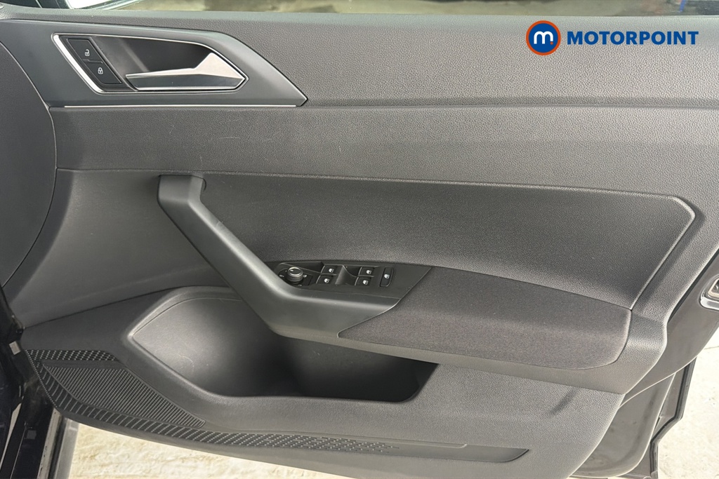 Volkswagen Polo R-Line Automatic Petrol Hatchback - Stock Number (1680206) - 18th supplementary image