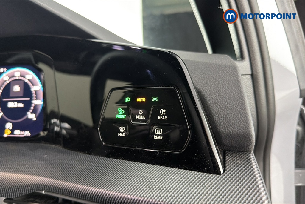 Volkswagen Golf Black Edition Automatic Petrol Hatchback - Stock Number (1680476) - 11th supplementary image