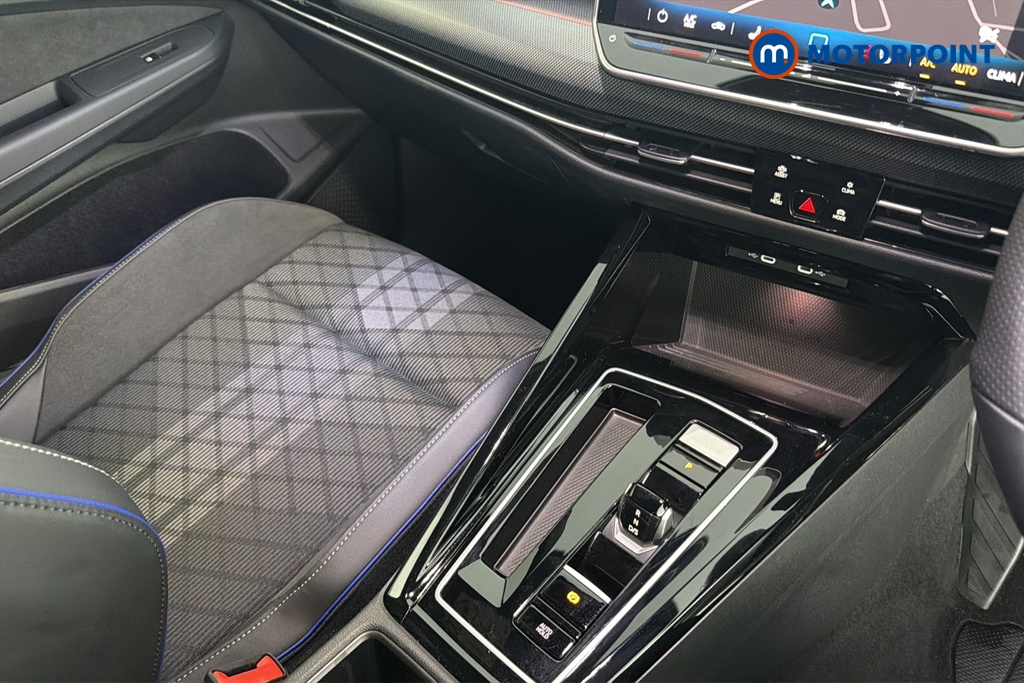 Volkswagen Golf Black Edition Automatic Petrol Hatchback - Stock Number (1680476) - 15th supplementary image