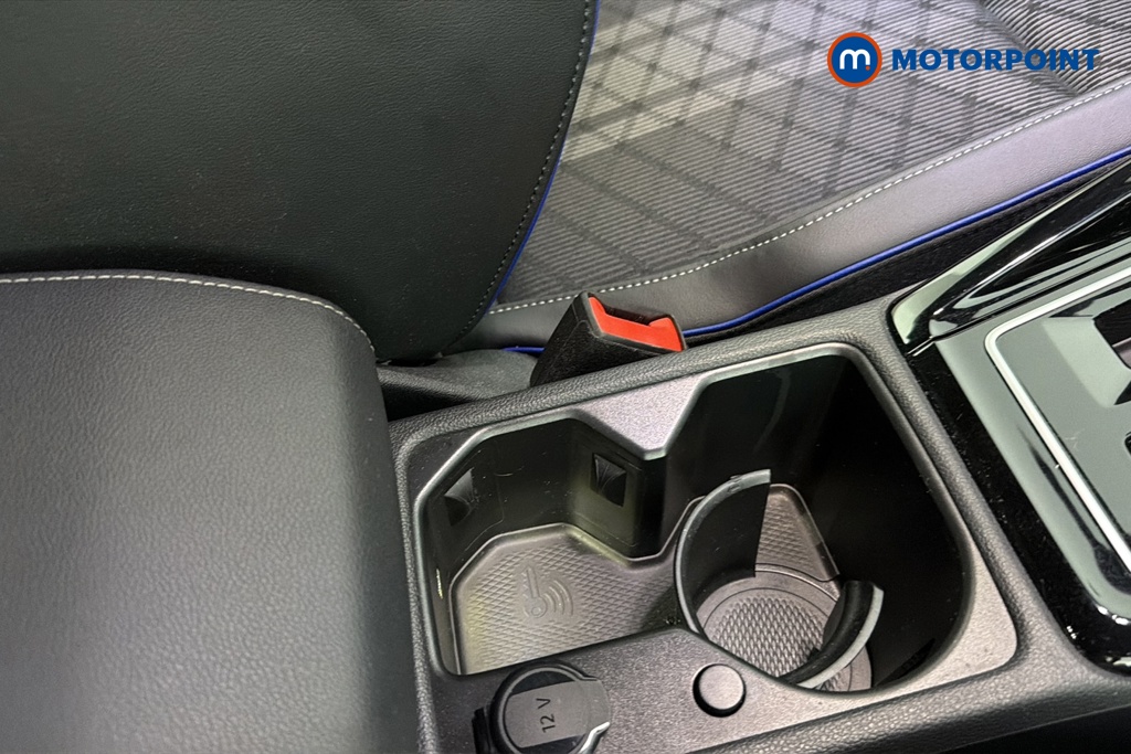 Volkswagen Golf Black Edition Automatic Petrol Hatchback - Stock Number (1680476) - 16th supplementary image