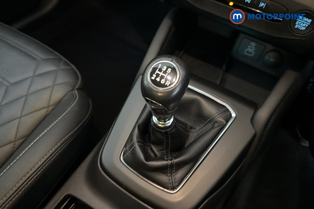 Ford Focus Active X Manual Petrol Hatchback - Stock Number (1680700) - 15th supplementary image