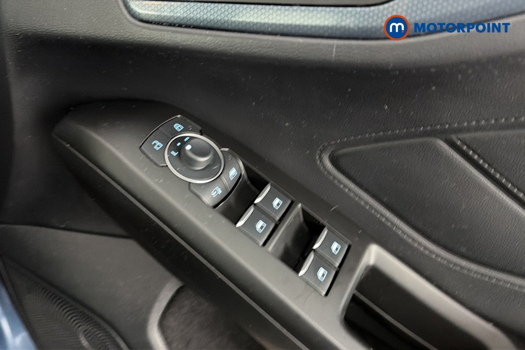 Ford Focus Active X Manual Petrol Hatchback - Stock Number (1680700) - 19th supplementary image