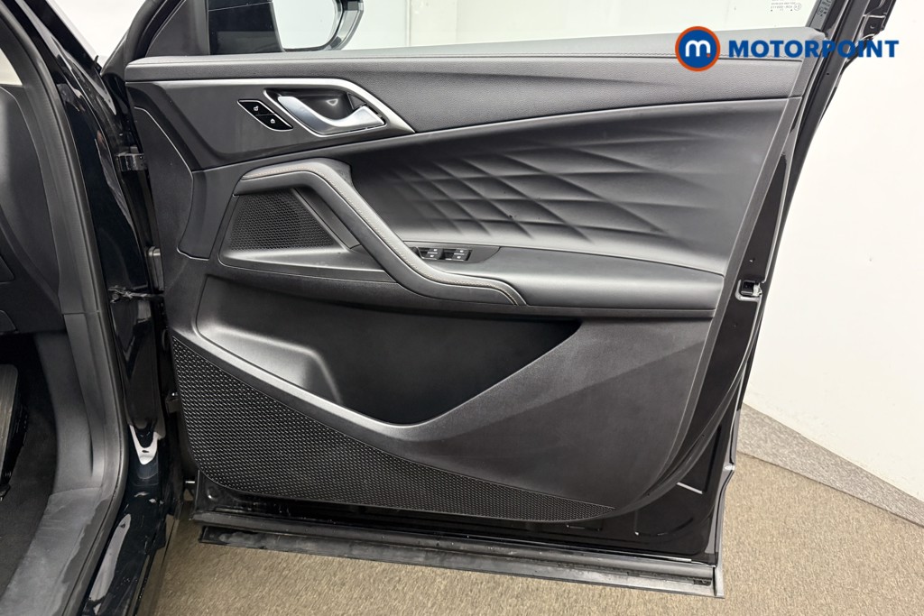 Mg Motor Uk HS Trophy Automatic Petrol-Electric Hybrid SUV - Stock Number (1680917) - 2nd supplementary image