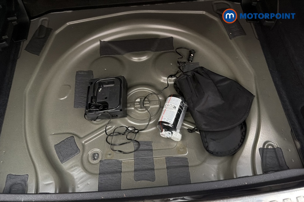 Audi Q3 Sport Automatic Petrol SUV - Stock Number (1681113) - 33rd supplementary image