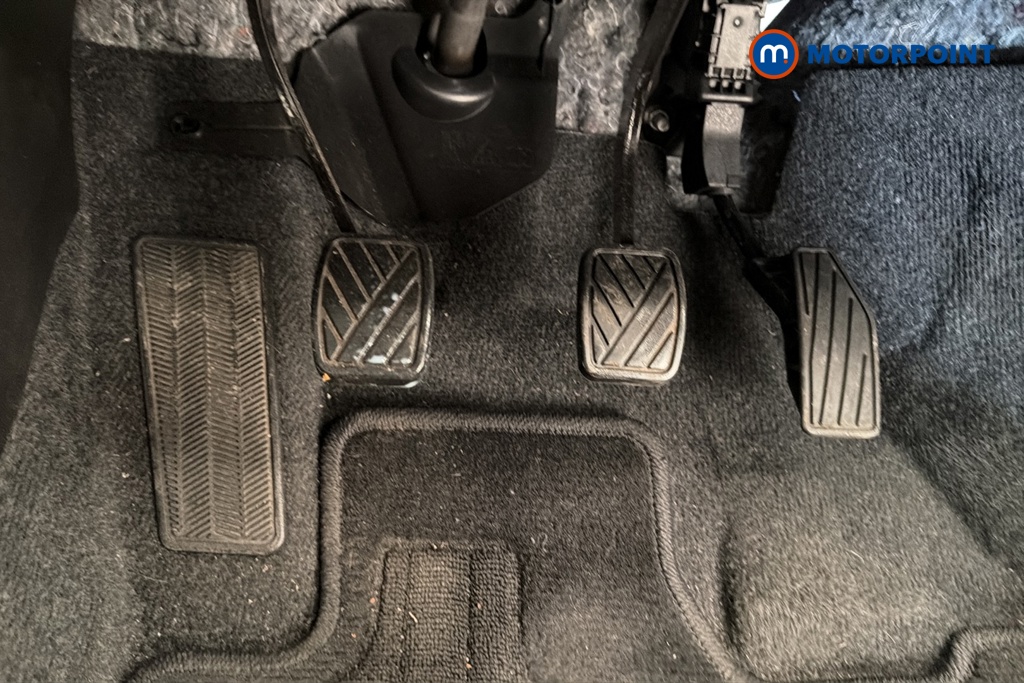 Suzuki Swift Motion Manual Petrol Hatchback - Stock Number (1681153) - 24th supplementary image