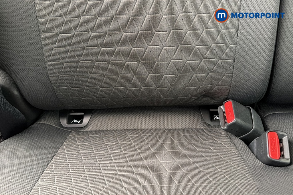 Suzuki Swift Motion Manual Petrol Hatchback - Stock Number (1681153) - 27th supplementary image
