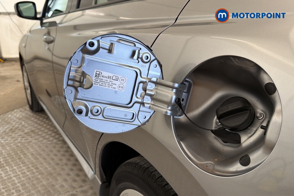 Suzuki Swift Motion Manual Petrol Hatchback - Stock Number (1681153) - 41st supplementary image