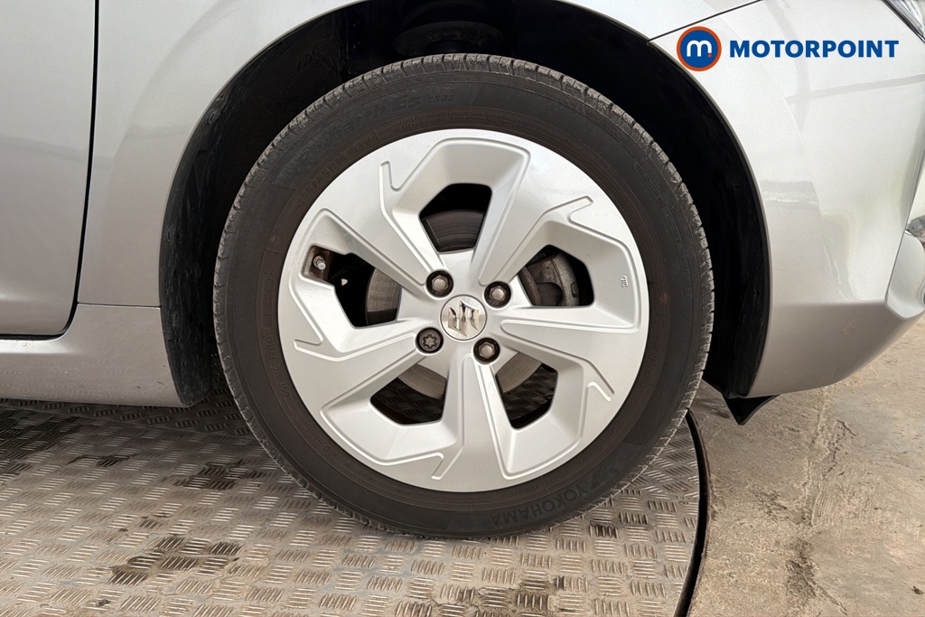 Suzuki Swift Motion Manual Petrol Hatchback - Stock Number (1681153) - 47th supplementary image