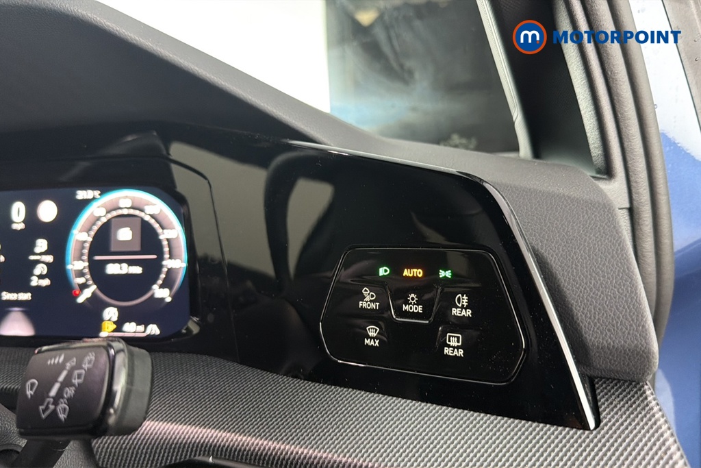 Volkswagen Golf Black Edition Automatic Petrol Hatchback - Stock Number (1681267) - 11th supplementary image