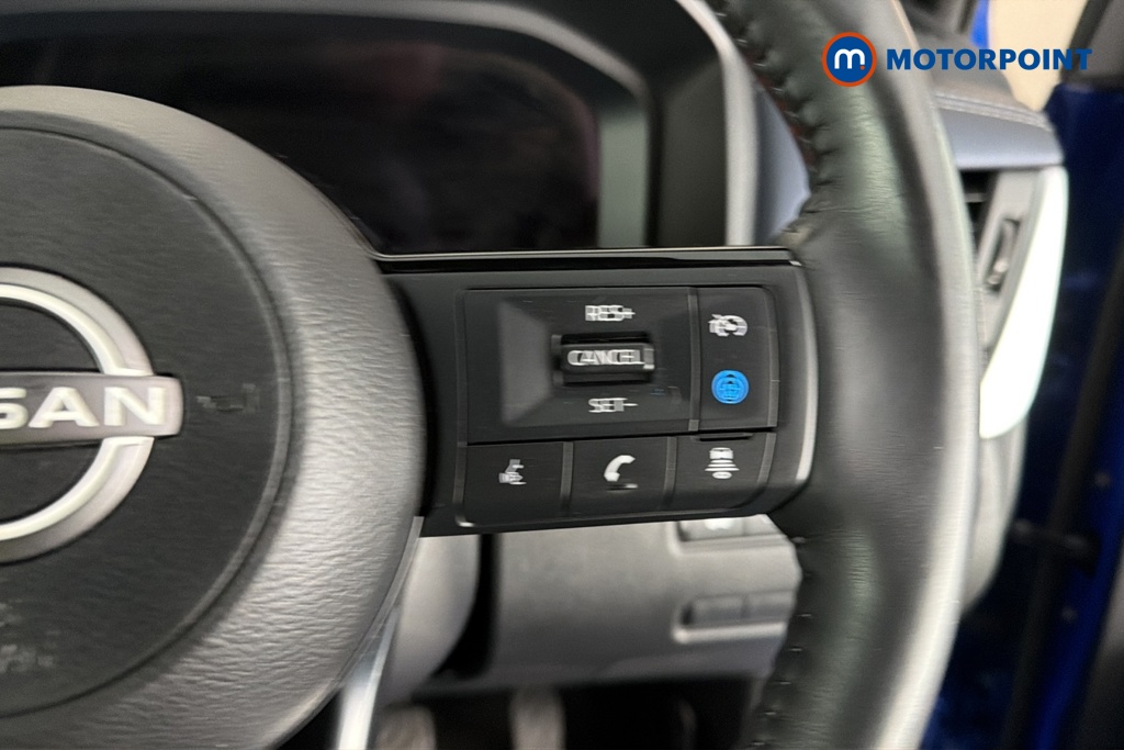 Nissan Qashqai Tekna Manual Petrol SUV - Stock Number (1681365) - 3rd supplementary image