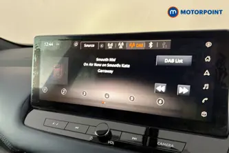 Nissan Qashqai Tekna Manual Petrol SUV - Stock Number (1681365) - 8th supplementary image