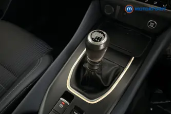 Nissan Qashqai Tekna Manual Petrol SUV - Stock Number (1681365) - 15th supplementary image