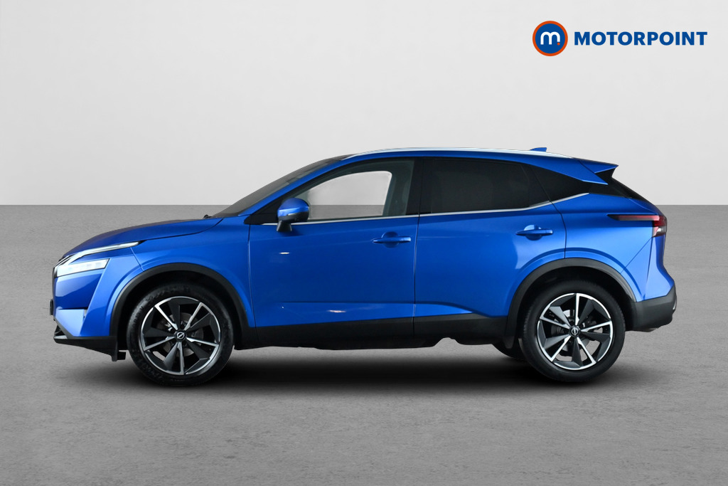 Nissan Qashqai Tekna Manual Petrol SUV - Stock Number (1681365) - Drivers side