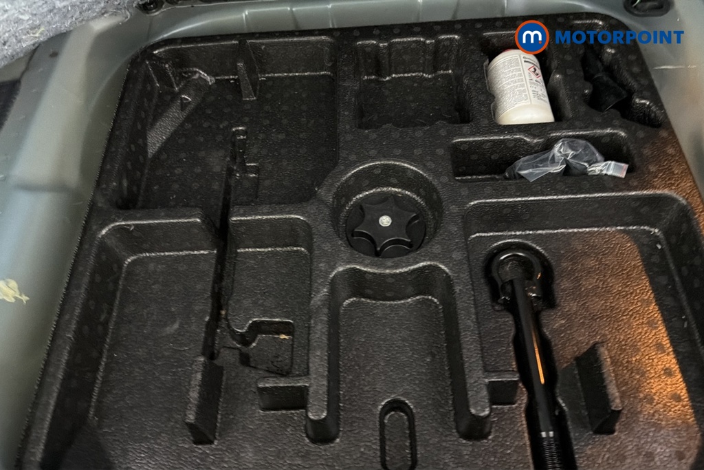 Nissan Qashqai Tekna Manual Petrol SUV - Stock Number (1681365) - 33rd supplementary image