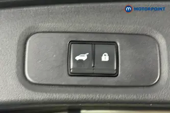 Nissan Qashqai Tekna Manual Petrol SUV - Stock Number (1681365) - 35th supplementary image