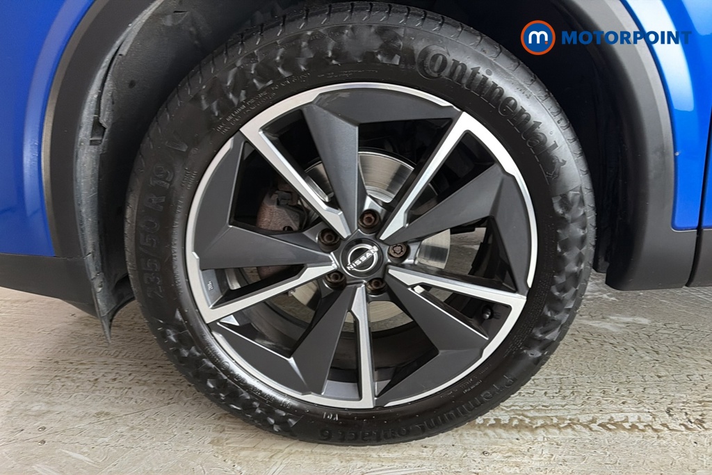 Nissan Qashqai Tekna Manual Petrol SUV - Stock Number (1681365) - 44th supplementary image