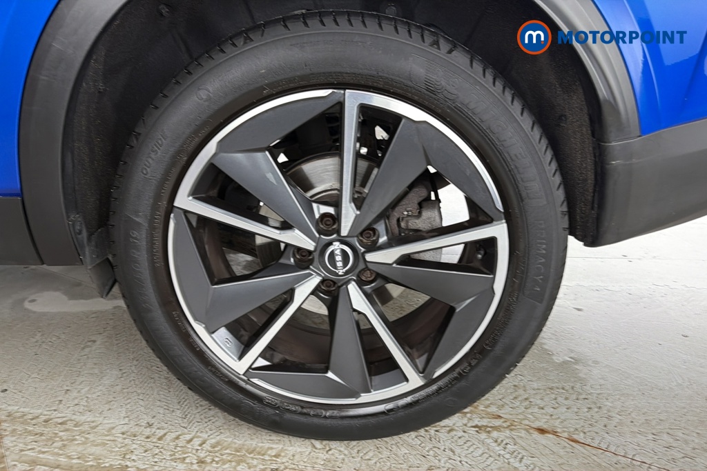 Nissan Qashqai Tekna Manual Petrol SUV - Stock Number (1681365) - 45th supplementary image