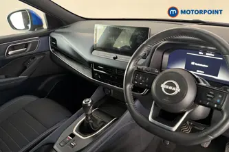 Nissan Qashqai Tekna Manual Petrol SUV - Stock Number (1681365) - 1st supplementary image