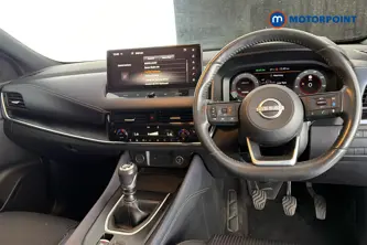Nissan Qashqai Tekna Manual Petrol SUV - Stock Number (1681366) - 2nd supplementary image
