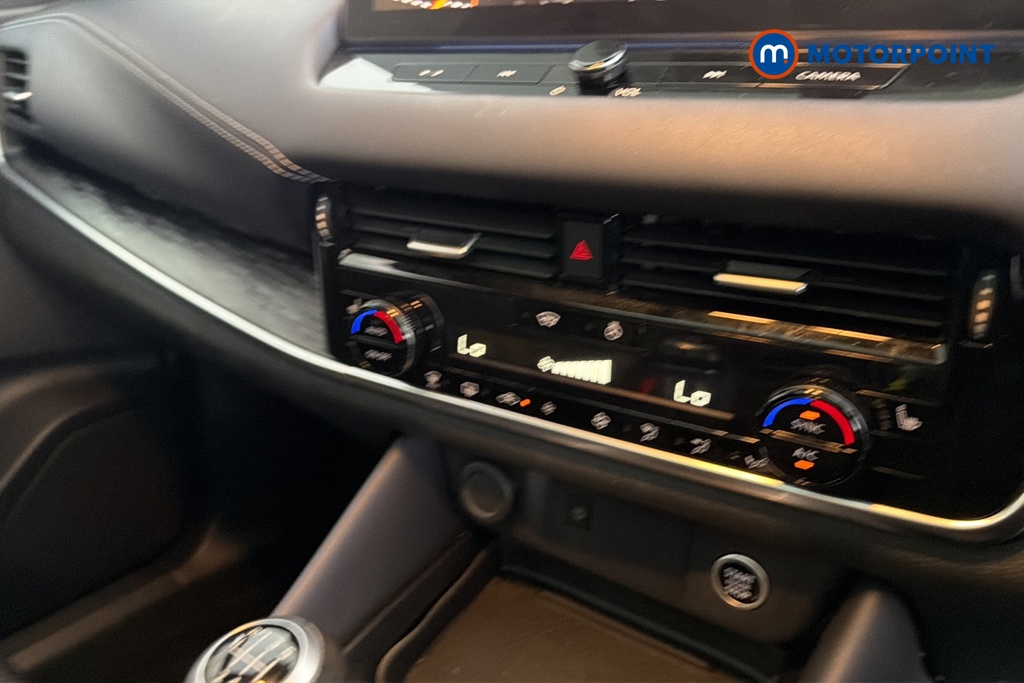 Nissan Qashqai Tekna Manual Petrol SUV - Stock Number (1681366) - 12th supplementary image