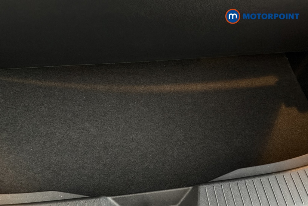 Nissan Qashqai Tekna Manual Petrol SUV - Stock Number (1681366) - 33rd supplementary image