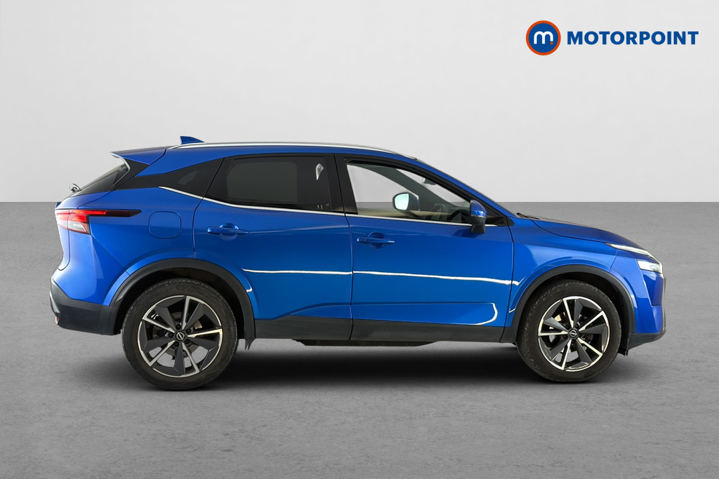Nissan Qashqai Tekna Manual Petrol SUV - Stock Number (1681366) - Passenger side