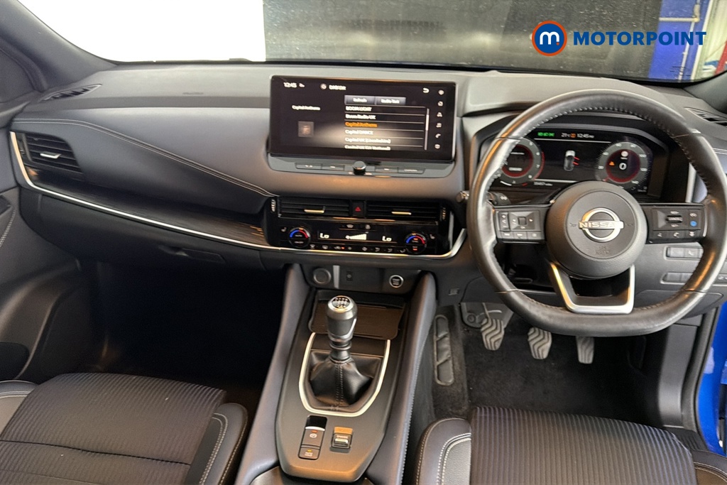 Nissan Qashqai Tekna Manual Petrol SUV - Stock Number (1681366) - 1st supplementary image