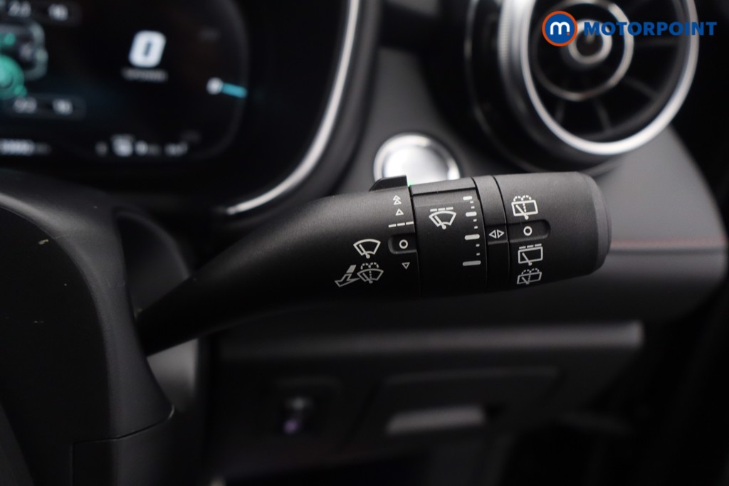 Mg Motor Uk HS Exclusive Automatic Petrol Plug-In Hybrid SUV - Stock Number (1681391) - 8th supplementary image