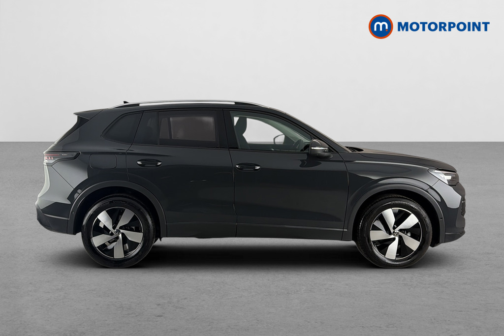 Volkswagen Tiguan Match Automatic Petrol SUV - Stock Number (1681448) - Passenger side