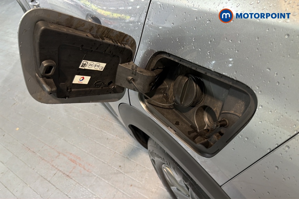 Peugeot 2008 Active Premium-Plus Manual Petrol SUV - Stock Number (1681480) - 41st supplementary image