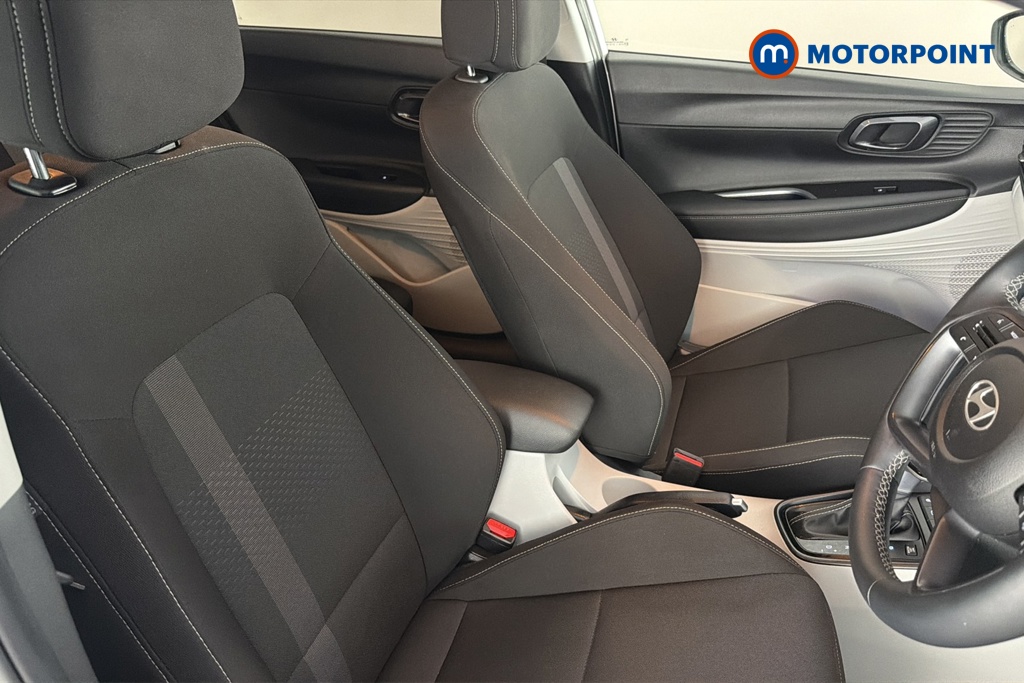 Hyundai I20 Tech Line Automatic Petrol Hatchback - Stock Number (1681493) - 22nd supplementary image
