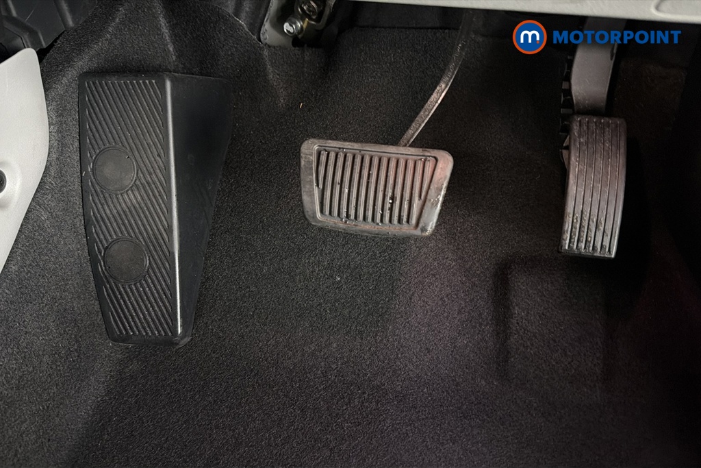 Hyundai I20 Tech Line Automatic Petrol Hatchback - Stock Number (1681493) - 24th supplementary image
