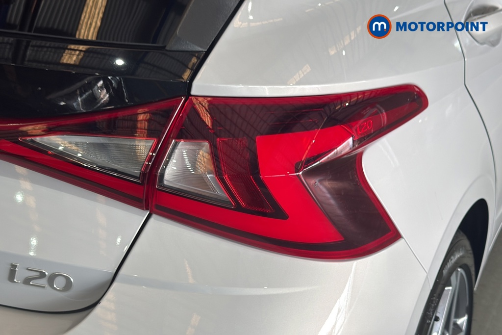 Hyundai I20 Tech Line Automatic Petrol Hatchback - Stock Number (1681494) - 36th supplementary image