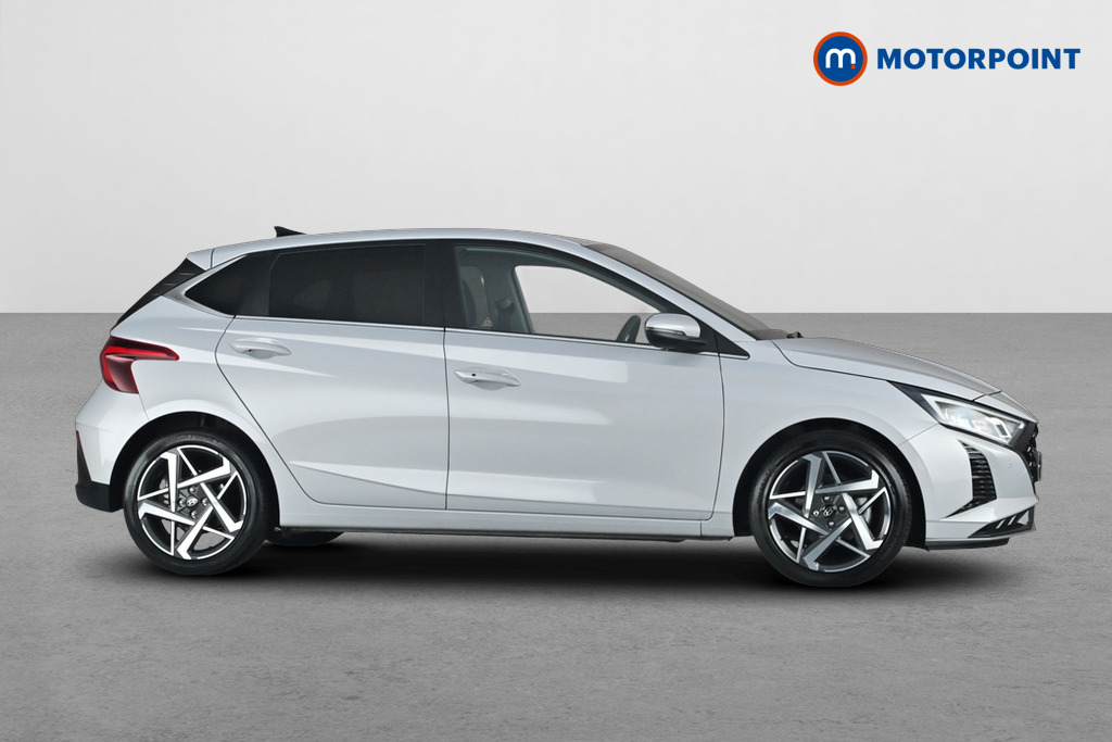 Hyundai I20 Tech Line Automatic Petrol Hatchback - Stock Number (1681494) - Passenger side