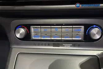 Hyundai Kona Ultimate Automatic Electric SUV - Stock Number (1681607) - 12th supplementary image