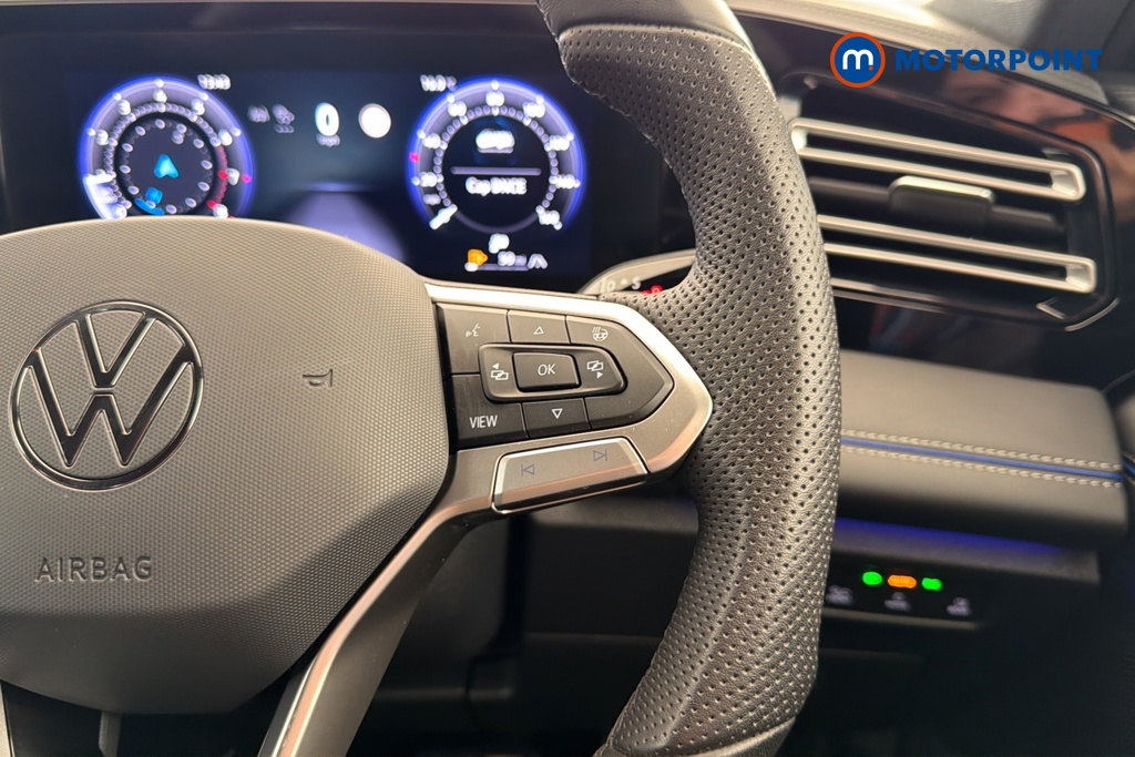 Volkswagen Tiguan R-Line Automatic Petrol SUV - Stock Number (1681631) - 3rd supplementary image