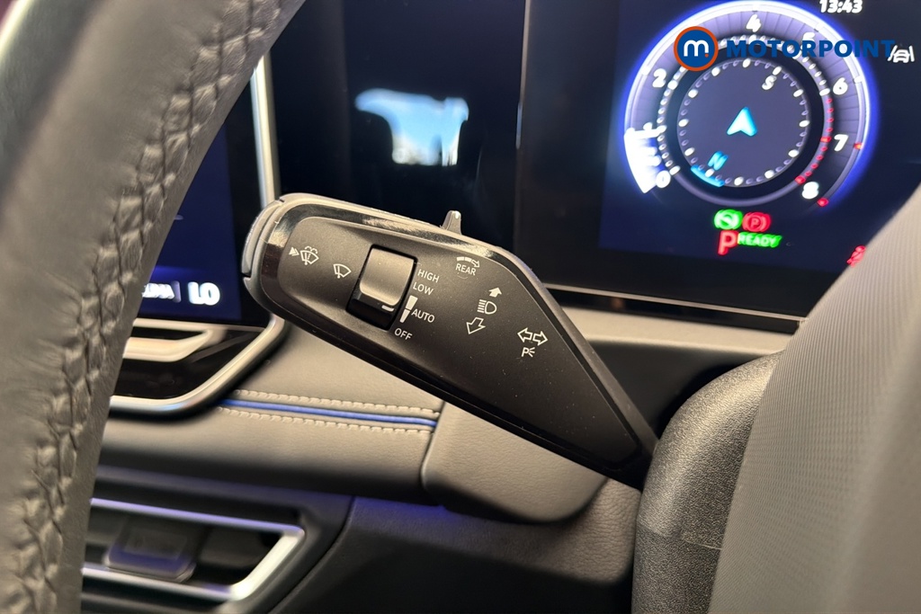 Volkswagen Tiguan R-Line Automatic Petrol SUV - Stock Number (1681631) - 5th supplementary image