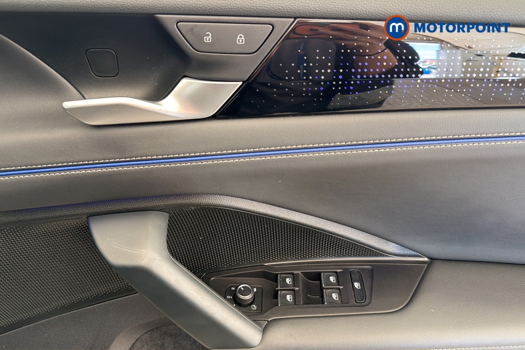 Volkswagen Tiguan R-Line Automatic Petrol SUV - Stock Number (1681631) - 19th supplementary image