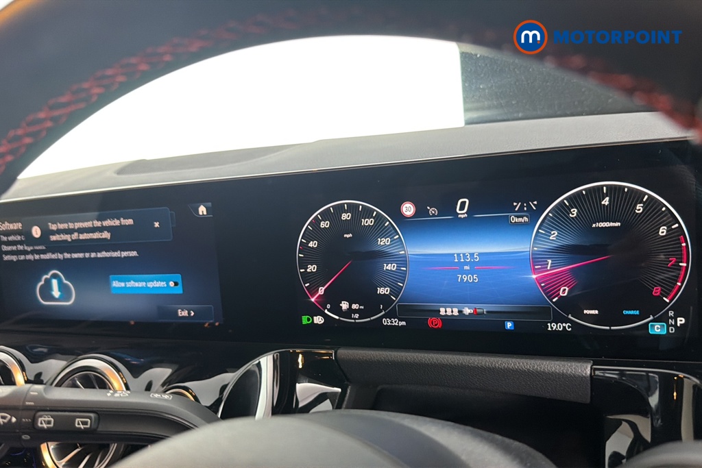 Mercedes-Benz GLA Amg Line Automatic Petrol SUV - Stock Number (1682239) - 7th supplementary image