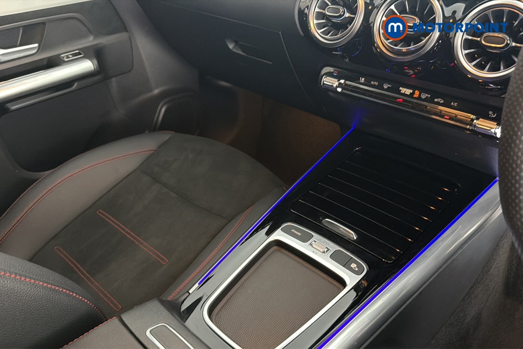 Mercedes-Benz GLA Amg Line Automatic Petrol SUV - Stock Number (1682239) - 15th supplementary image
