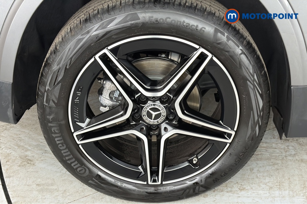Mercedes-Benz GLA Amg Line Automatic Petrol SUV - Stock Number (1682239) - 46th supplementary image